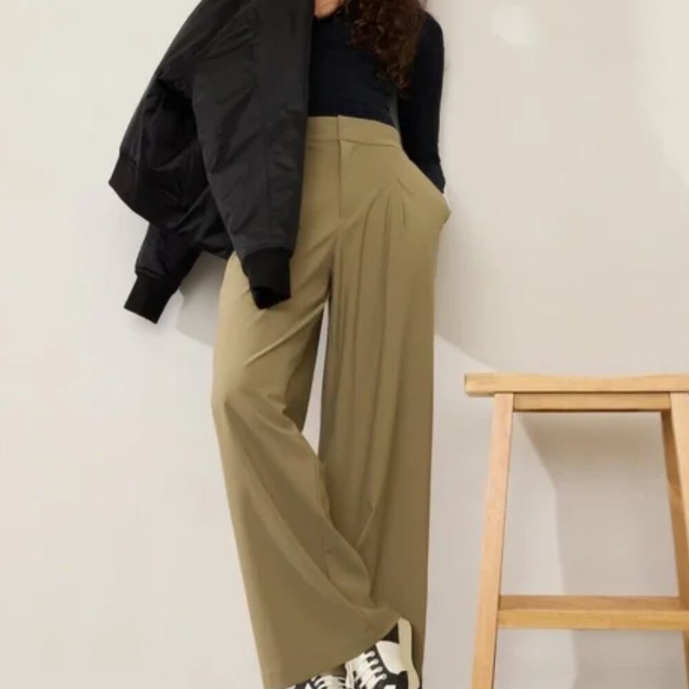 Athleta Olive Green Wide-Leg High-Rise Trousers